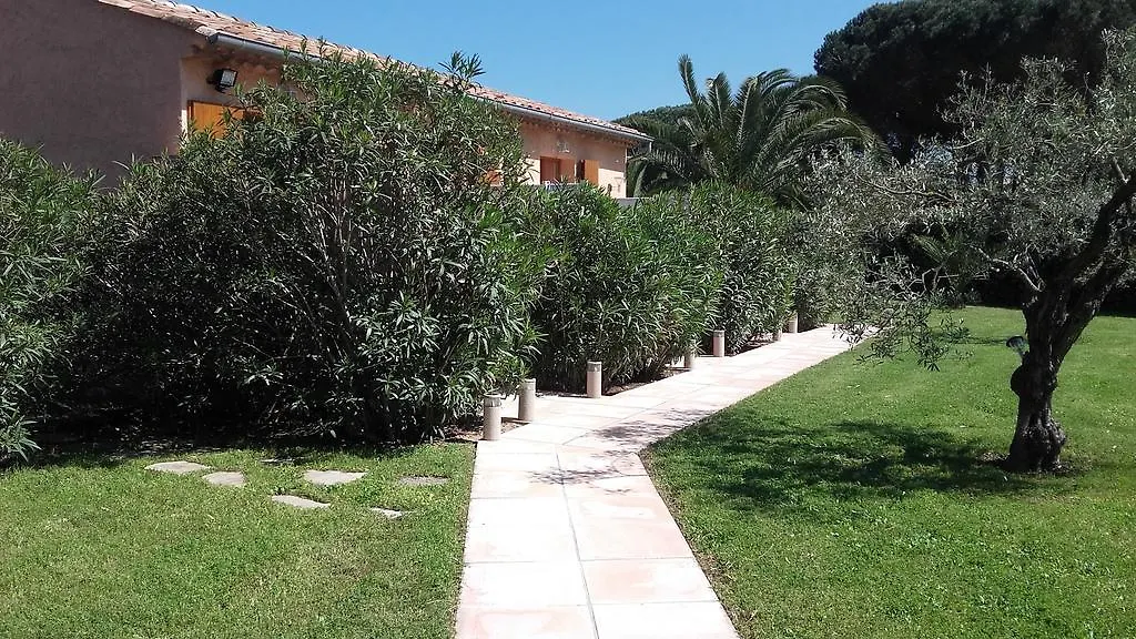Chambres D'Hotes Villa Alize Grimaud Bed and Breakfast