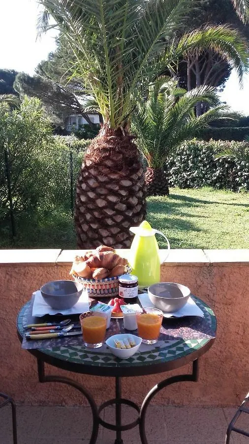 Bed & Breakfast Chambres D'Hotes Villa Alize Grimaud France